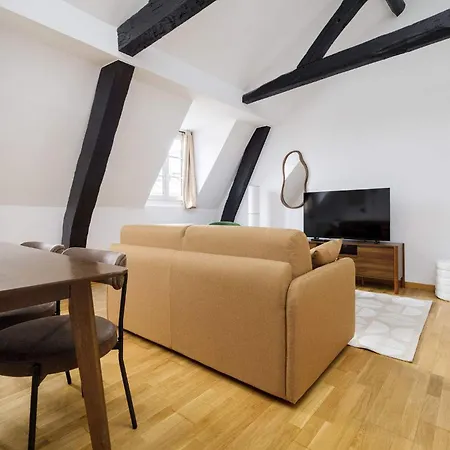 Apartment Furtive - Madeleine Paris