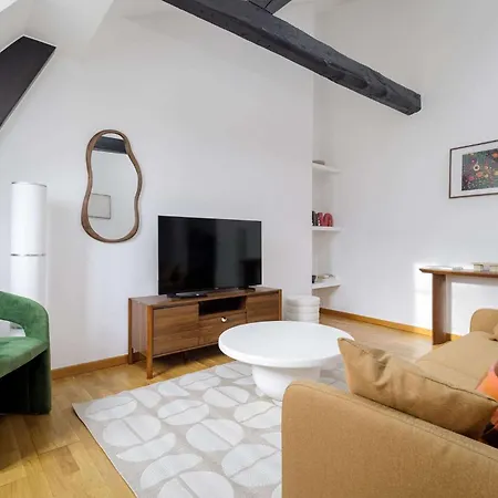 Cozy Flat Near Madeleine * Paříž