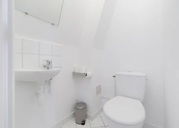 Cozy Flat Near Madeleine *